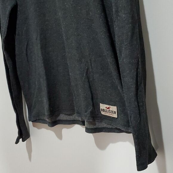 Hollister mediun grey long sleeve shirt - Picture 3 of 7